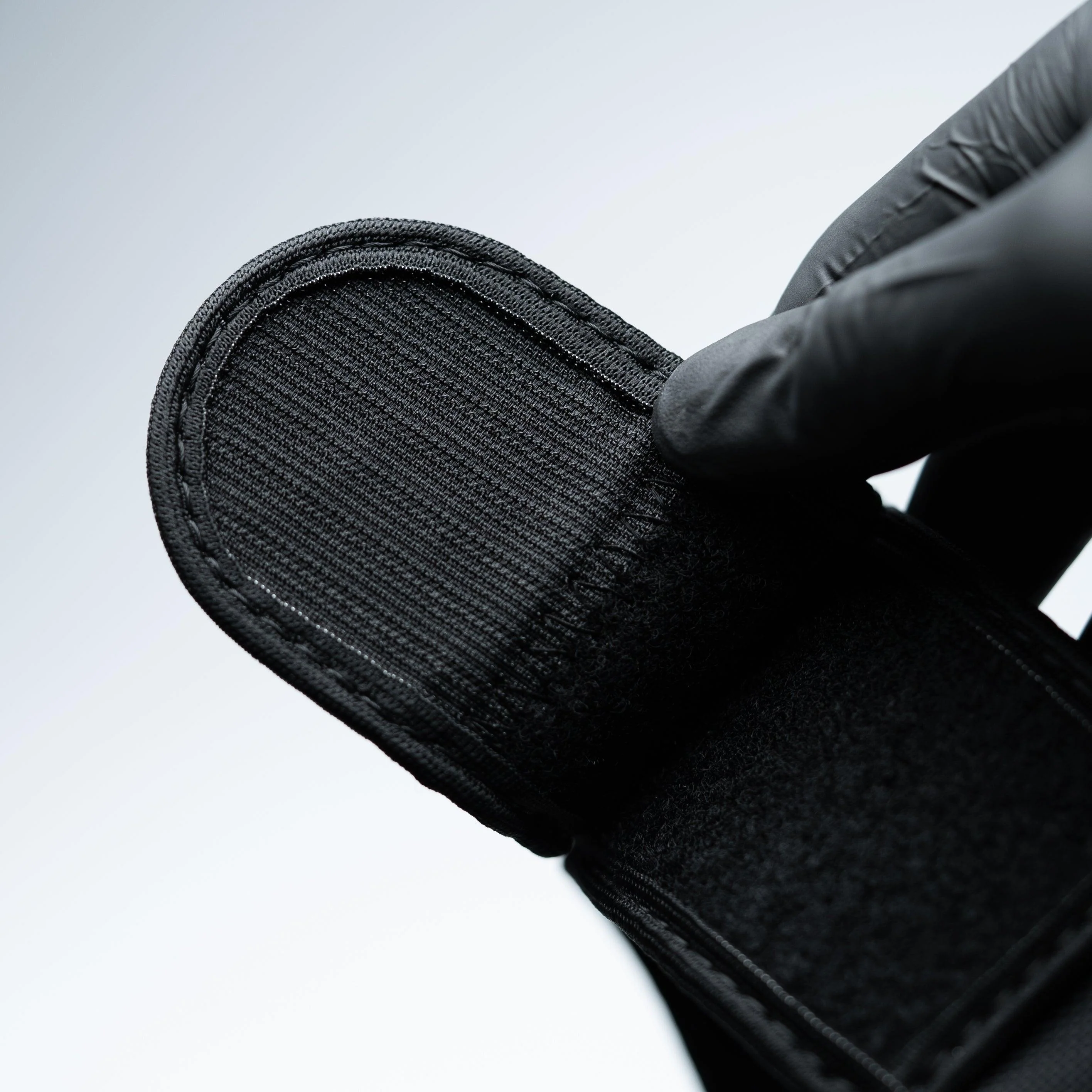 Low-Pro Belly Band Holster for Springfield Hellcat - Image 4