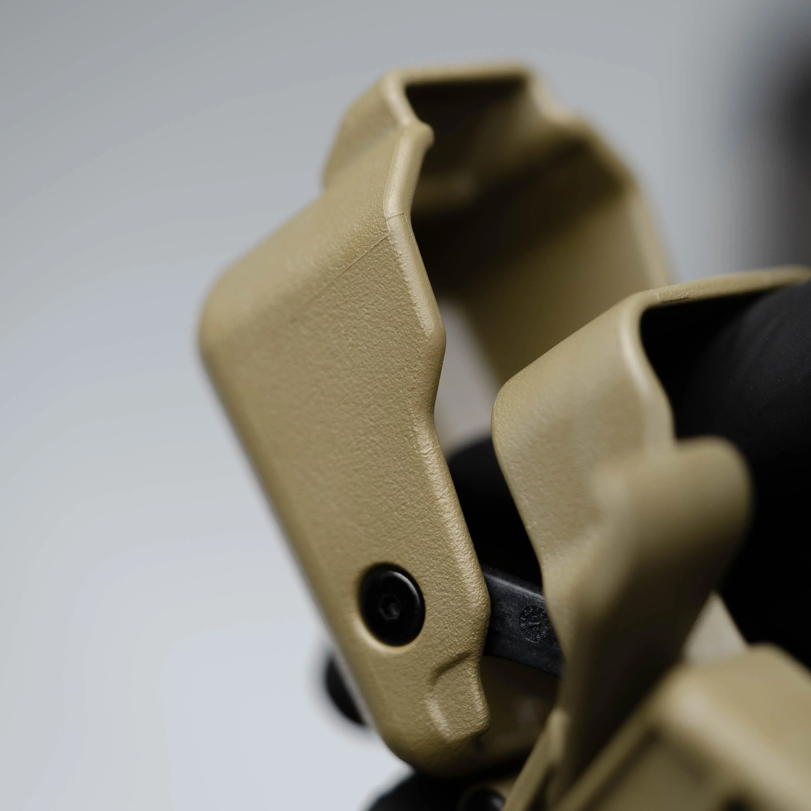 RAPID FORCE® Level III Duty Holster For Sig Sauer Handguns- Large Light - Image 3